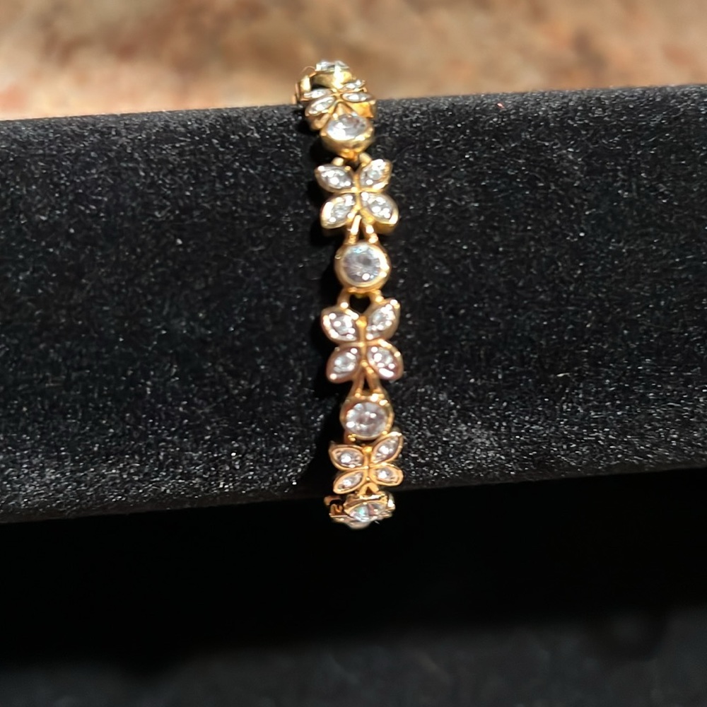 Bracelet - Picture 2 of 2